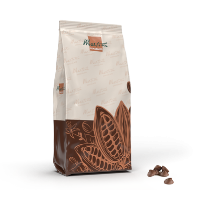 Bag of Martini Cioccolato with cocoa pod illustrations, next to a small pile of chocolate chips.