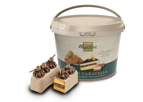Large tub of Master Martini spreadable cream beside chocolate-glazed pastries filled with cream and sponge cake.