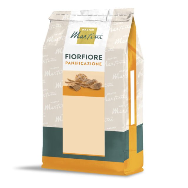 Bag of Master Martini Fiorfiore Panificazione bread mix, with a cream, orange, and teal package design.