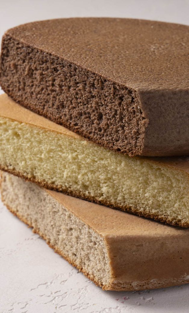 Traditional Sponge Cake and Cocoa Sponge Cake